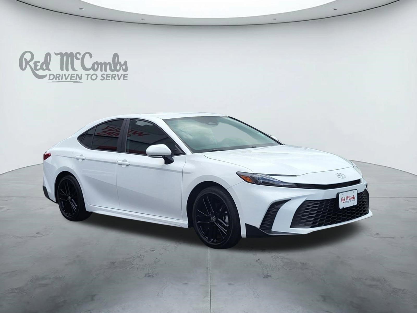 Used 2025 Toyota Camry SE