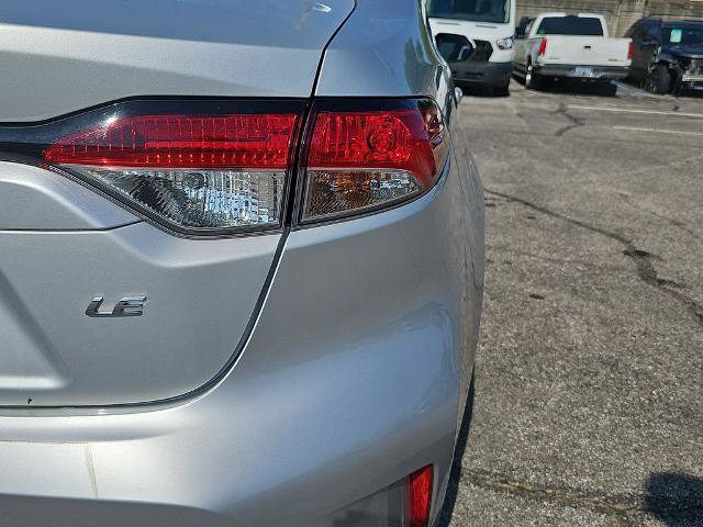 Used 2023 Toyota Corolla LE FWD image 34