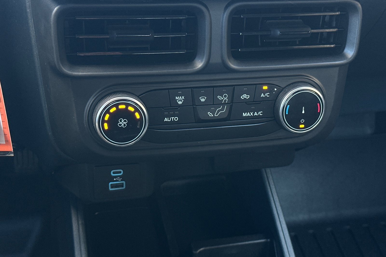 Certified 2023 Ford Maverick XL image 18