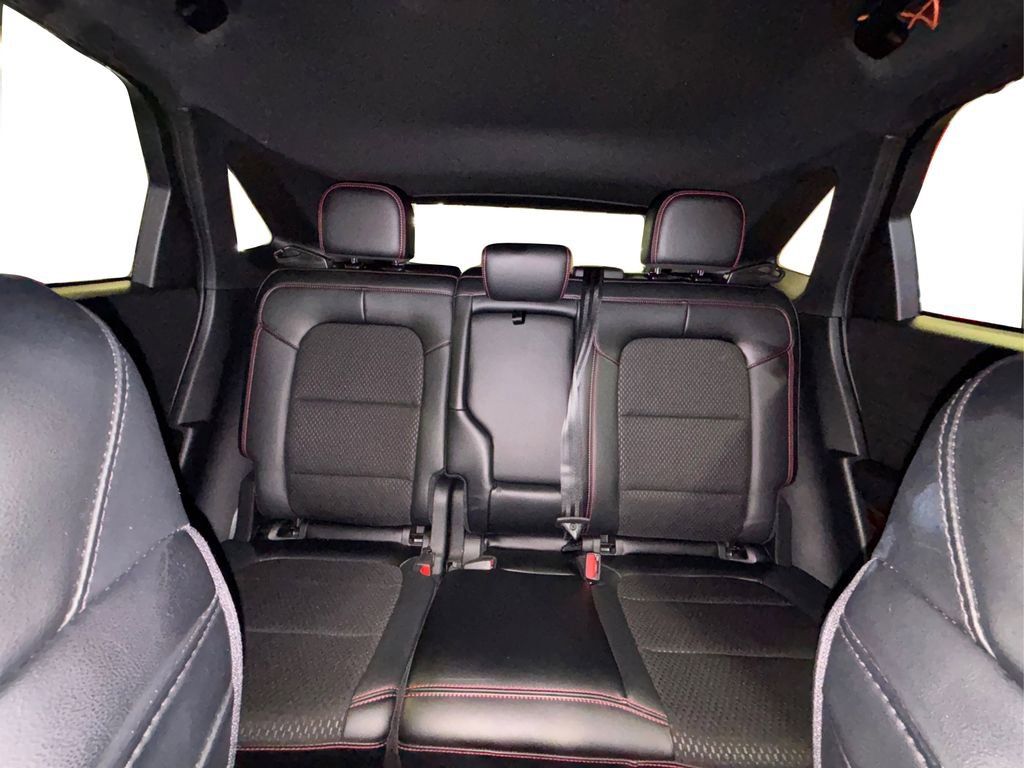 Certified 2025 Ford Escape ST-Line image 13