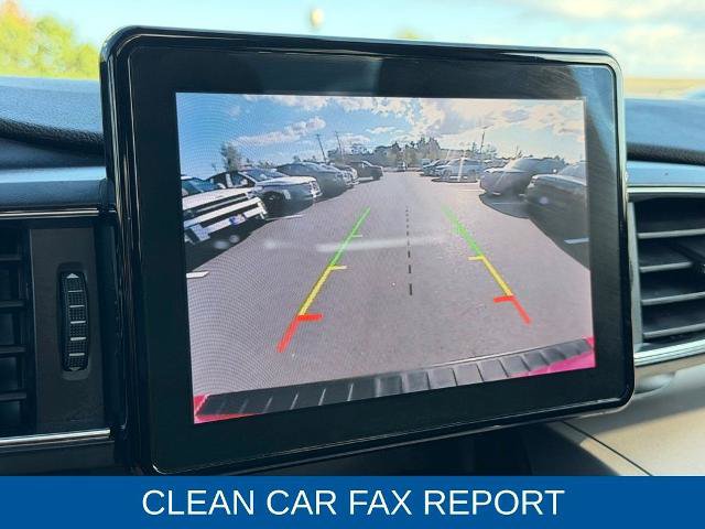 Certified 2023 Ford Explorer XLT w/ Equipment Group 202A AWD/4WD image 9