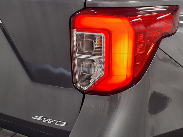 Certified 2024 Ford Explorer Limited w/ Equipment Group 301A AWD/4WD image 29