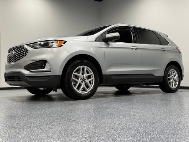 Certified 2024 Ford Edge SEL AWD/4WD image 5