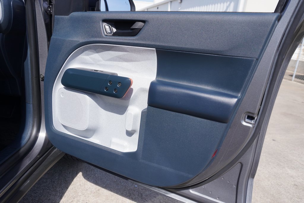 Certified 2023 Ford Maverick XLT image 23