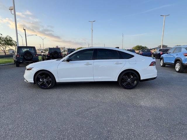 Used 2024 Honda Accord Sport image 2