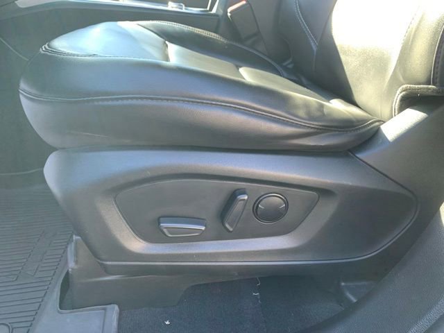 Certified 2023 Ford Explorer XLT w/ Equipment Group 202A image 12