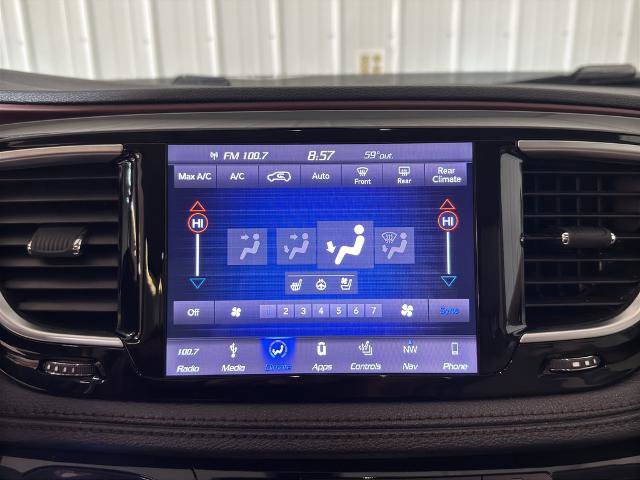 Used 2019 Chrysler Pacifica Limited image 9