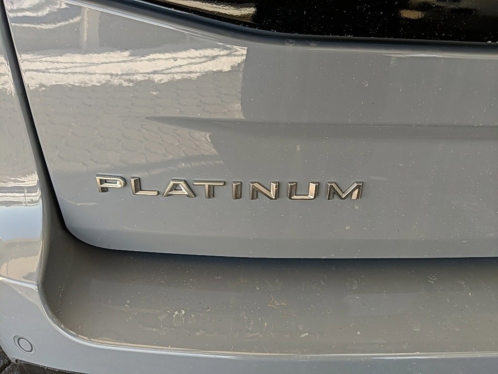 Certified 2025 Ford Expedition Platinum image 9