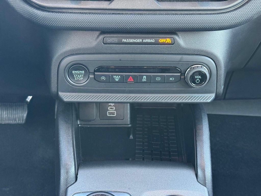 Certified 2025 Ford Bronco Sport Big Bend w/ Convenience Package AWD/4WD image 15
