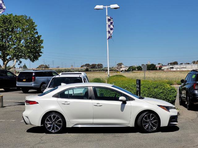 Used 2021 Toyota Corolla SE FWD image 3