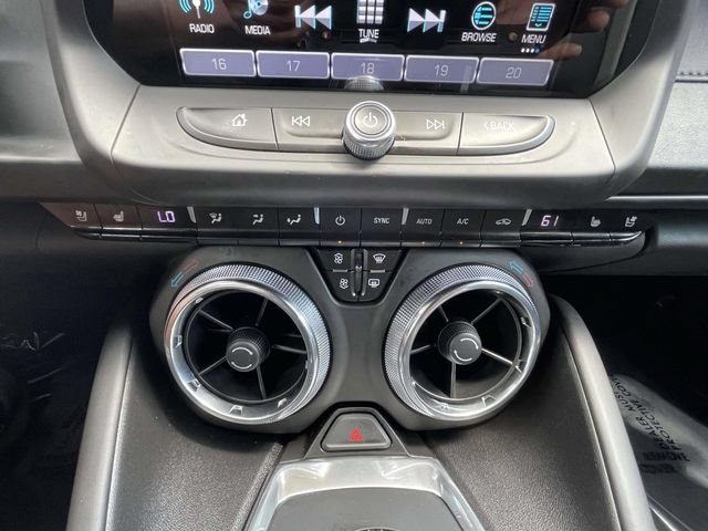 Used 2018 Chevrolet Camaro LT RWD image 23