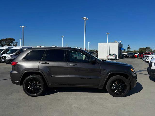 Used 2021 Jeep Grand Cherokee Laredo X image 8