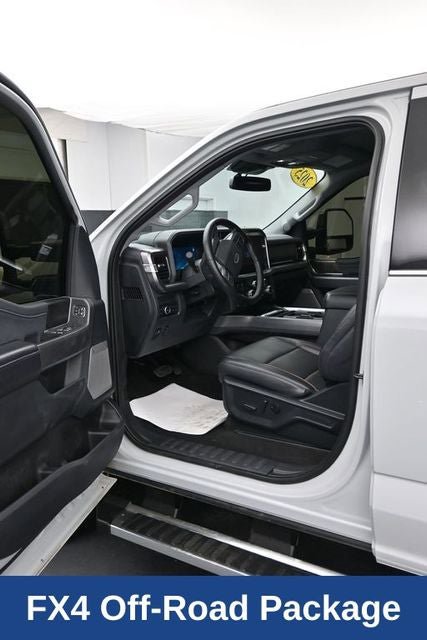 Certified 2025 Ford F350 Lariat w/ Chrome Package AWD/4WD image 14