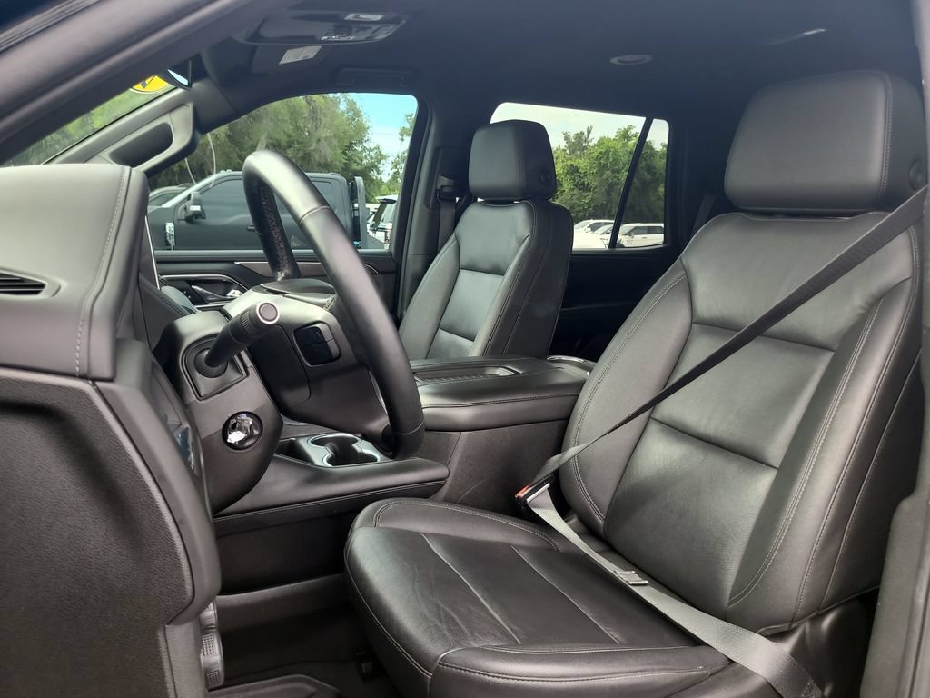 Used 2023 Chevrolet Tahoe LT w/ Luxury Package RWD image 19