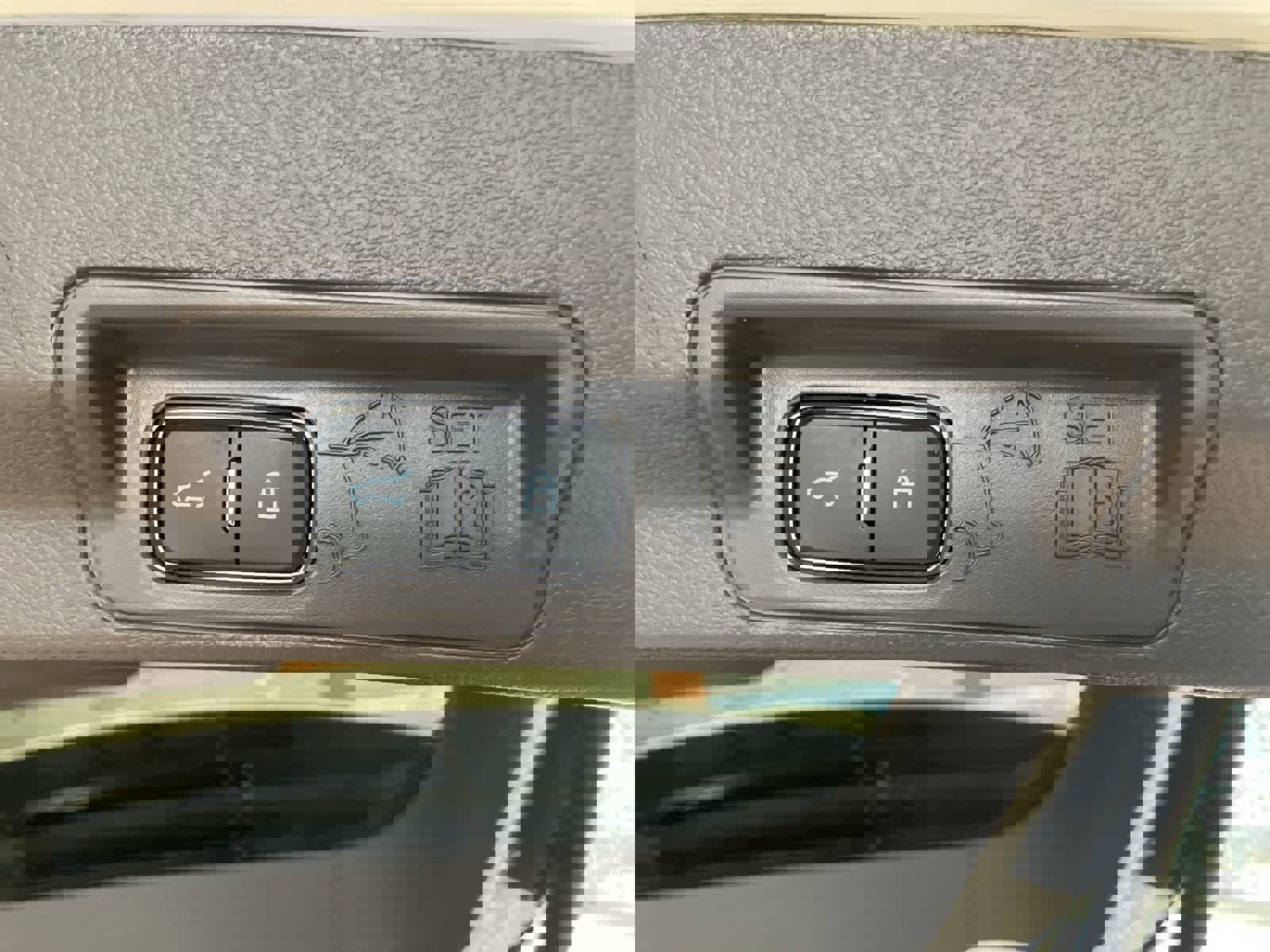 Certified 2022 Ford Explorer Platinum w/ Equipment Group 601A image 31