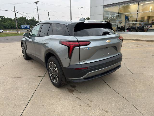 Used 2024 Chevrolet Blazer EV LT AWD/4WD image 3