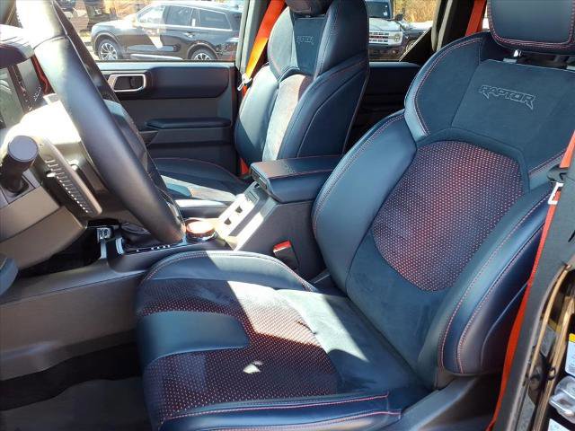 Certified 2024 Ford Bronco Raptor w/ Interior Carbon Fiber Pack 6 AWD/4WD image 19