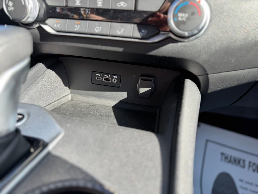 Used 2025 Nissan Altima 2.5 SV AWD/4WD image 25