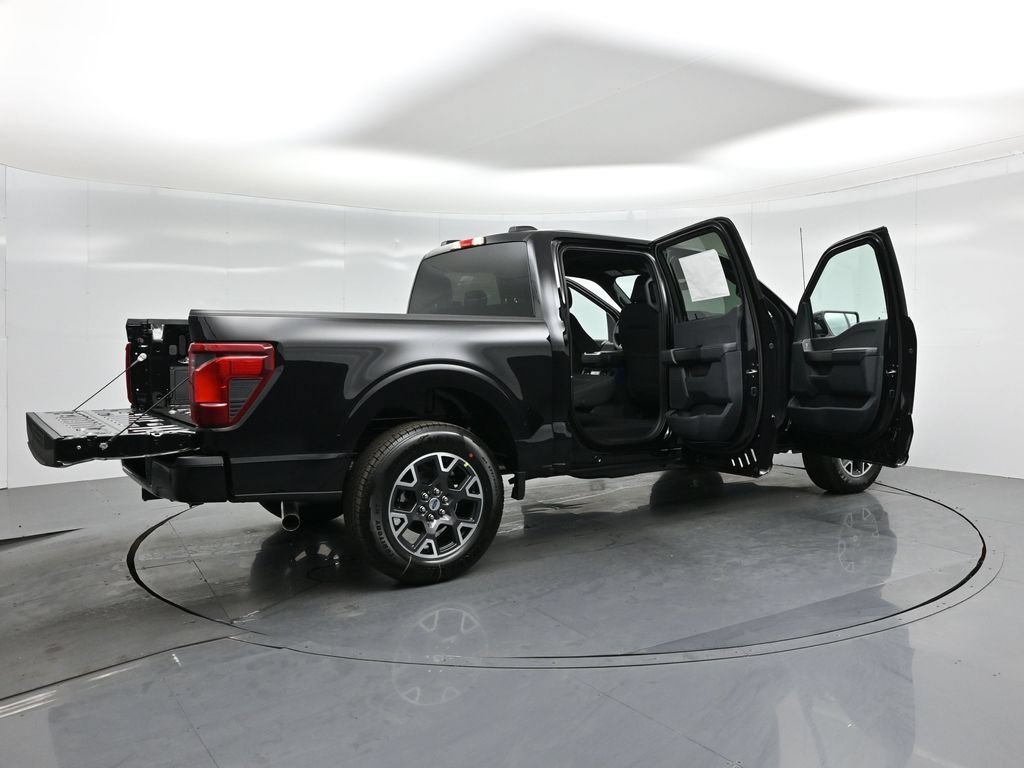 Certified 2025 Ford F150 STX w/ Equipment Group 200A RWD image 4