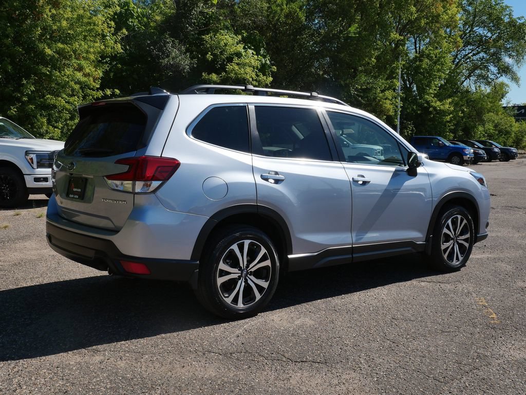 Used 2024 Subaru Forester Limited AWD/4WD image 6