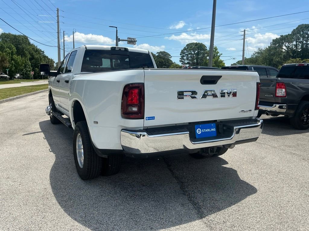 Used 2026 RAM 3500 Tradesman AWD/4WD image 4