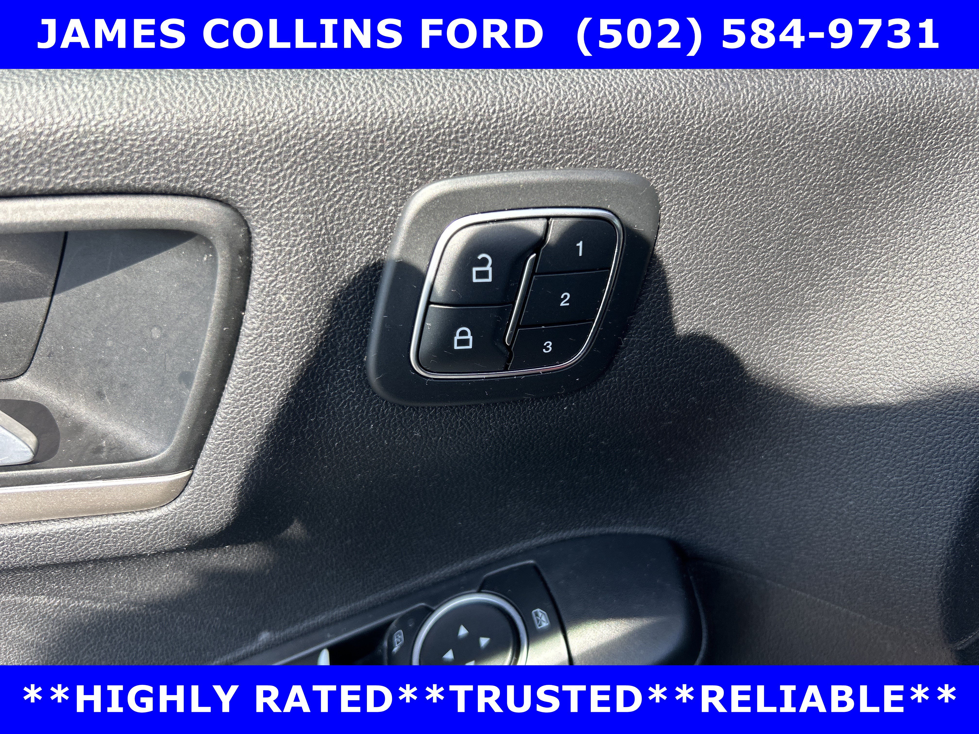 Certified 2022 Ford Escape SEL w/ Technology Package FWD image 25