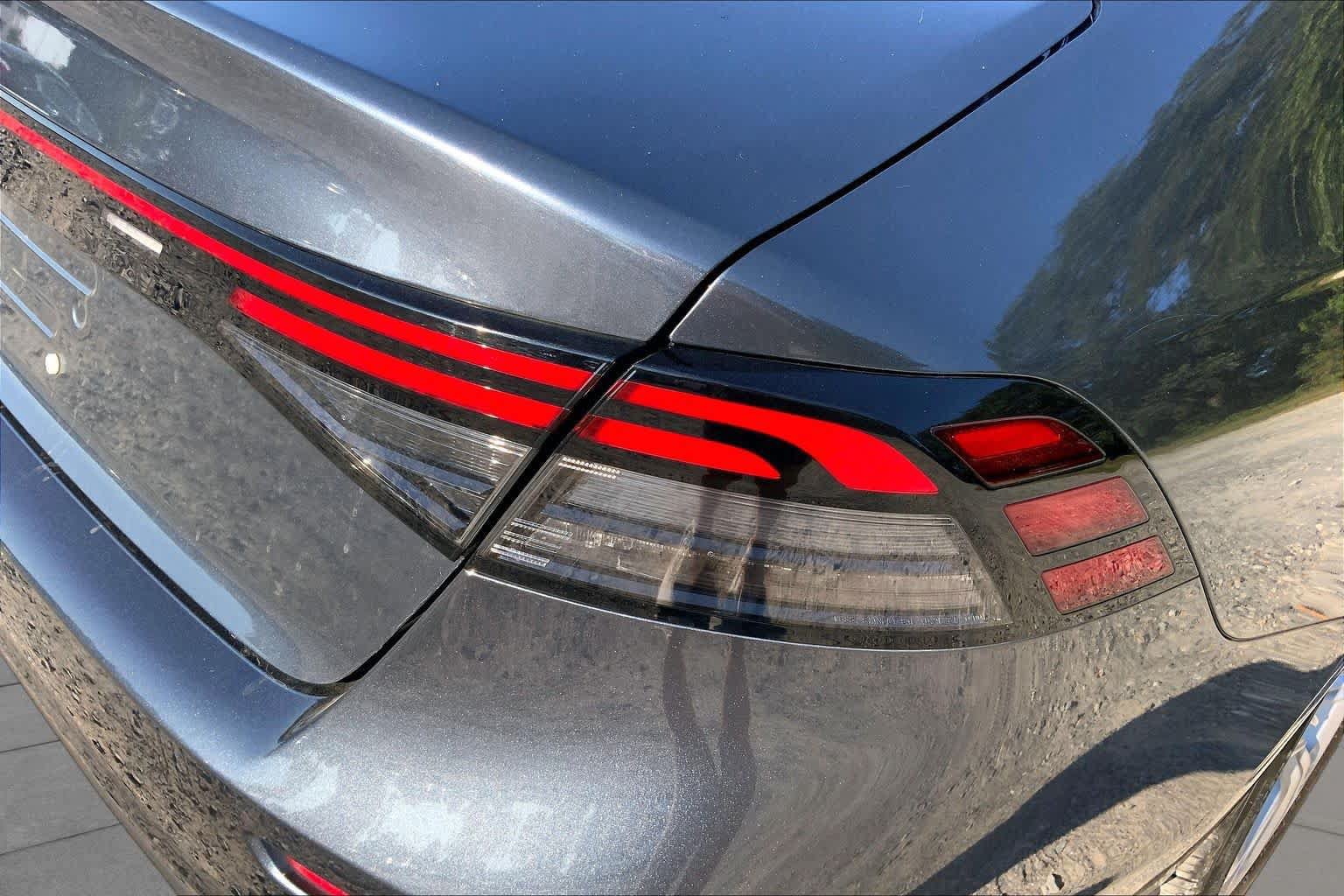 Used 2025 Honda Accord LX image 25