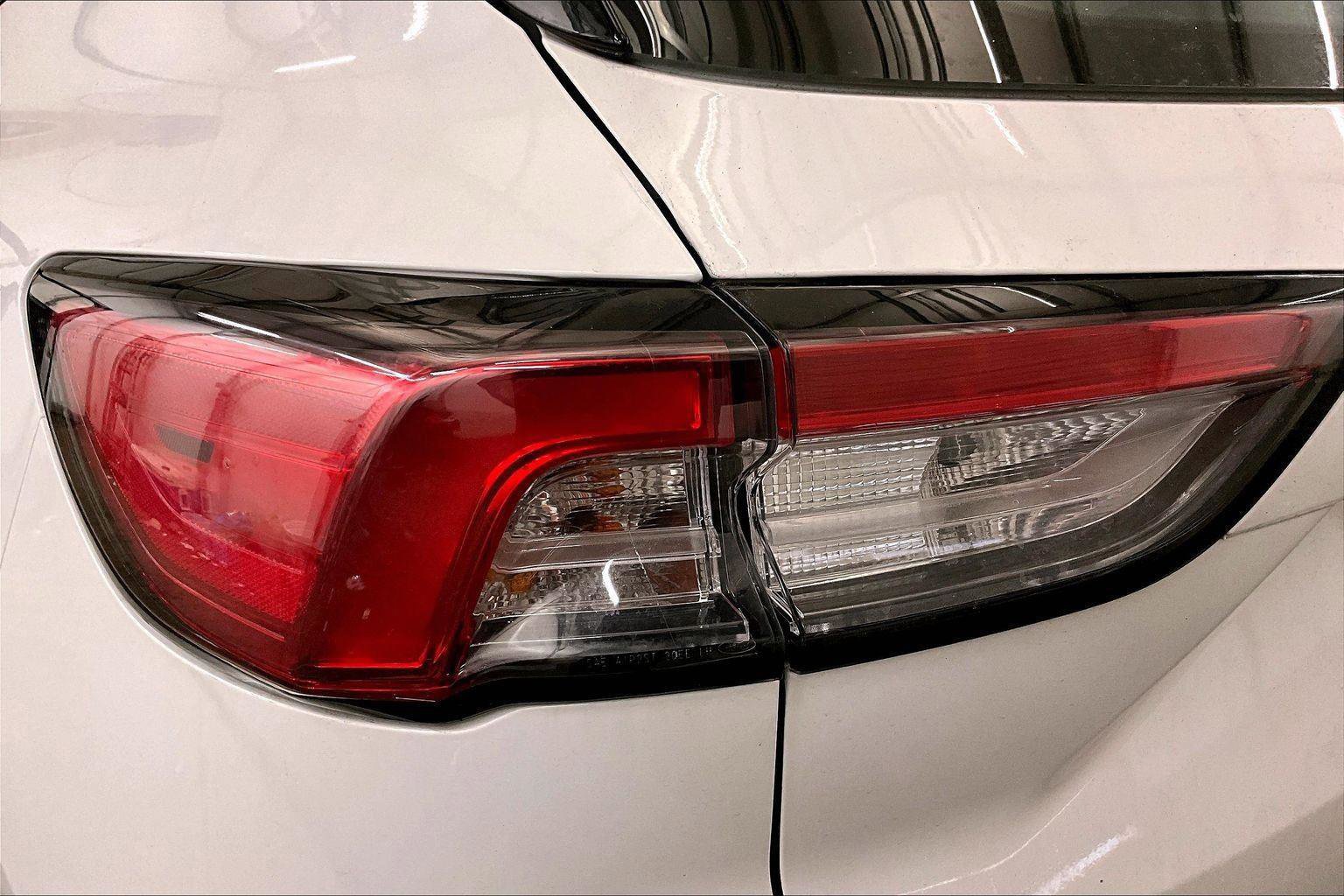 Certified 2022 Ford Escape S image 28