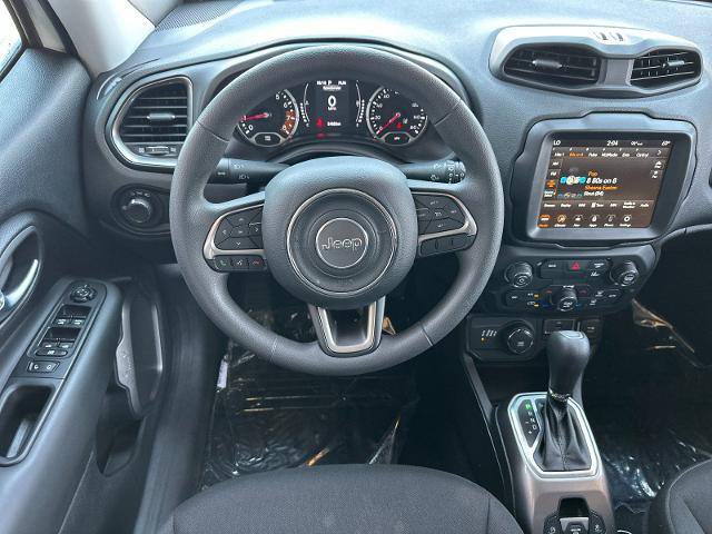Used 2022 Jeep Renegade Sport w/ Sport Appearance Group AWD/4WD image 13