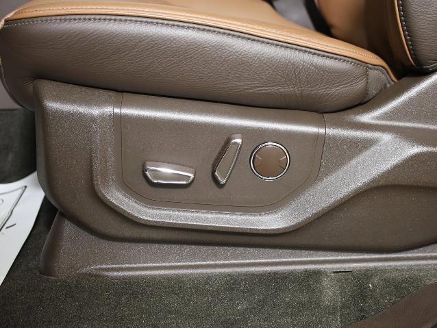 Certified 2024 Ford Expedition Max King Ranch image 22