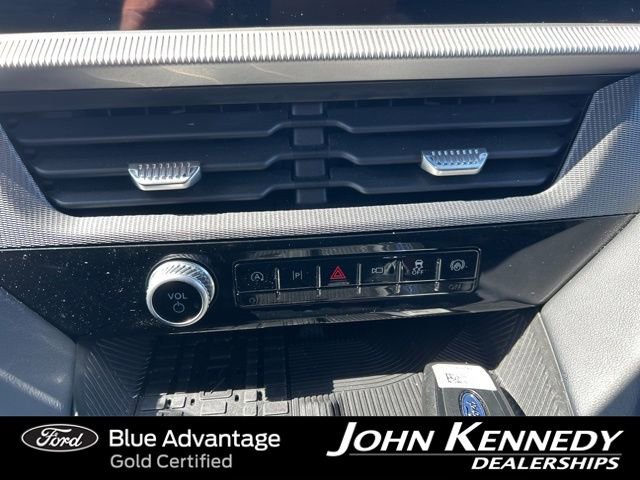 Certified 2025 Ford Explorer ST-Line w/ Premium Package AWD/4WD image 27