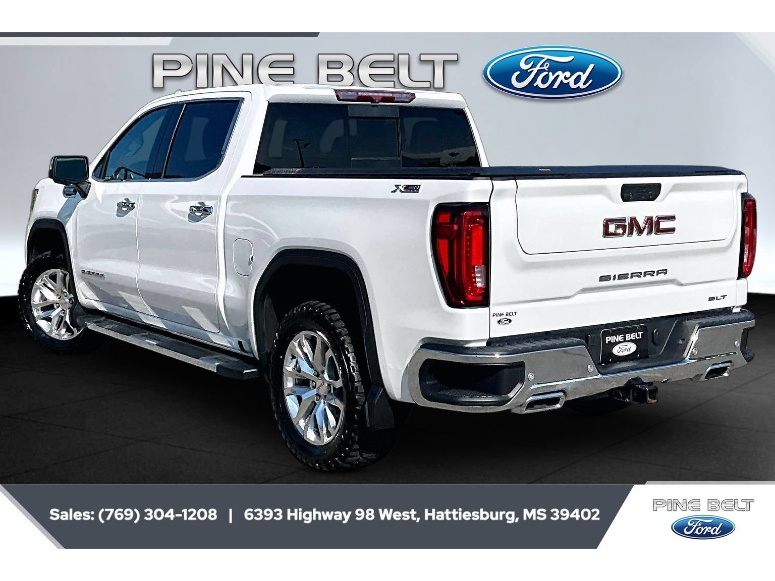 Used 2020 GMC Sierra 1500 SLT w/ SLT Premium Plus Package AWD/4WD image 2