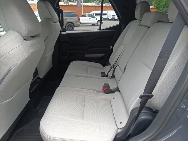 Used 2026 Toyota 4Runner SR5 RWD image 27
