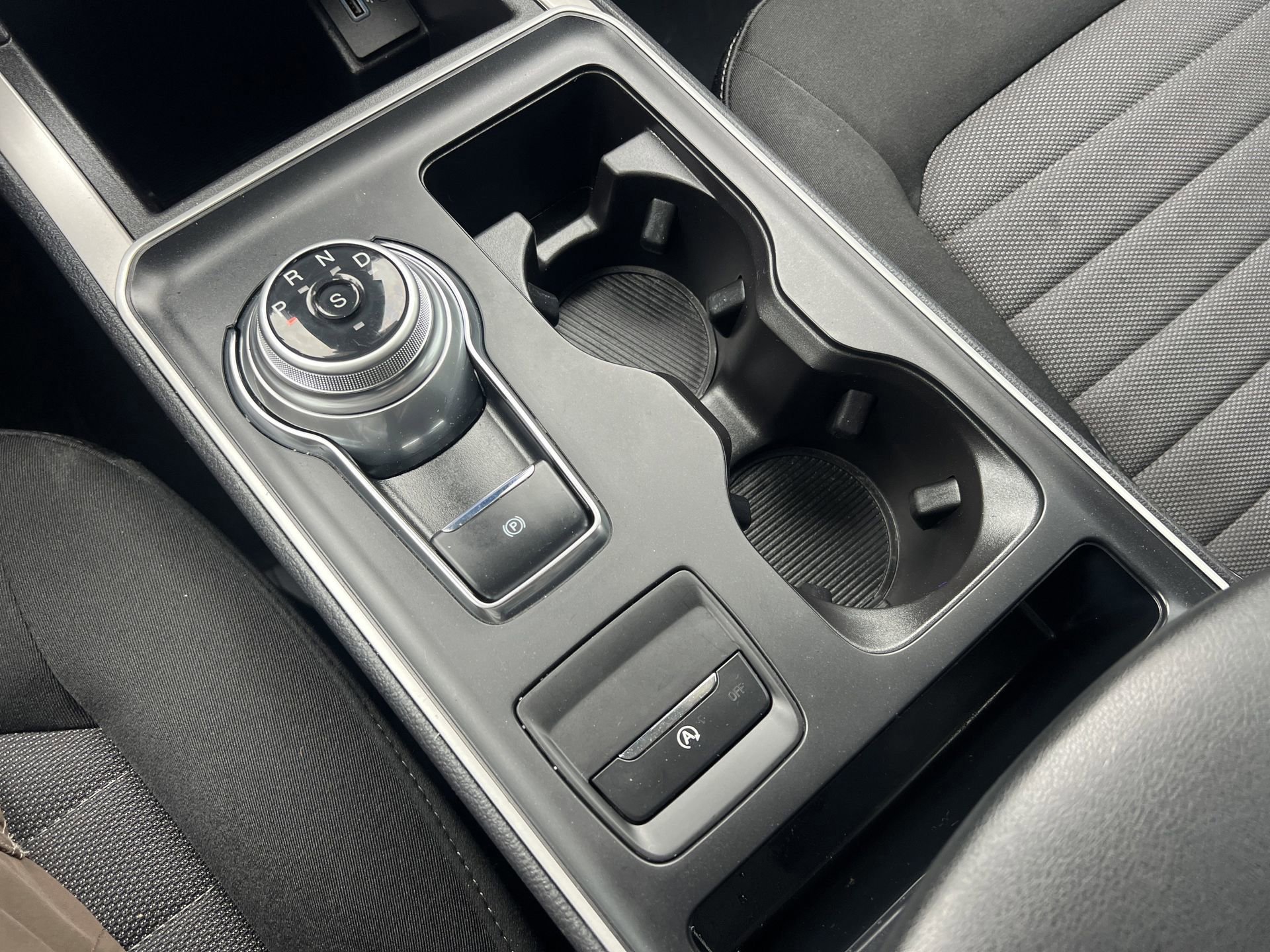 Certified 2023 Ford Edge SE w/ Black Appearance Package image 15