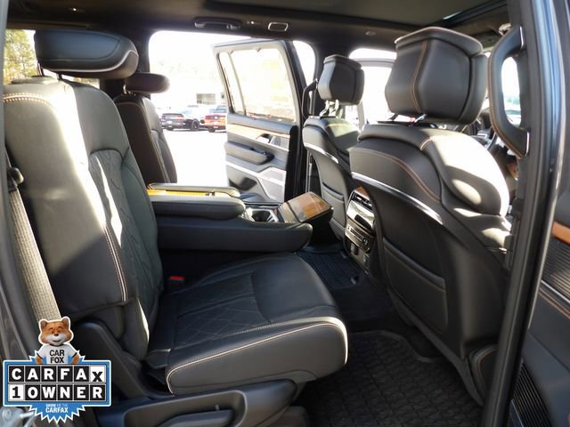Used 2023 Jeep Grand Wagoneer Series III image 37