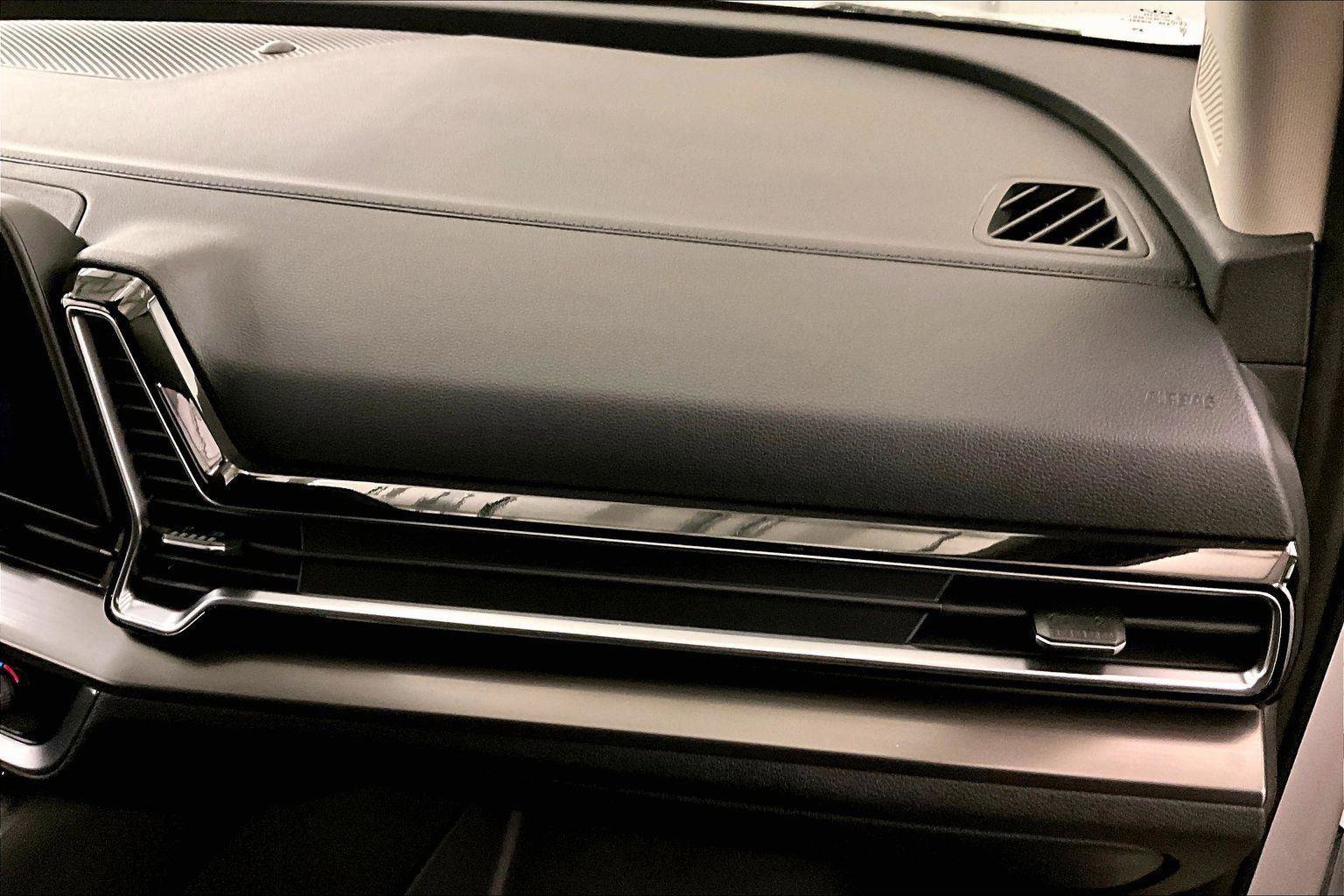 Used 2023 Kia Sportage EX image 15