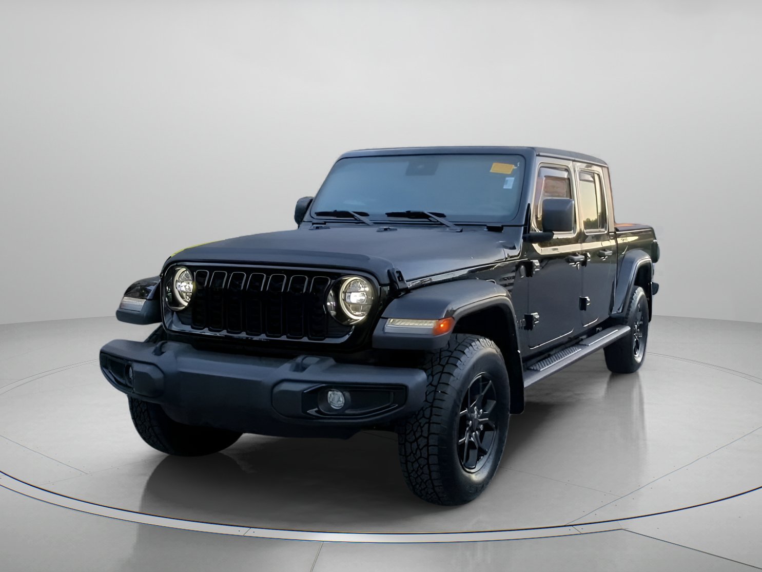 Used 2024 Jeep Gladiator Sport AWD/4WD image 11