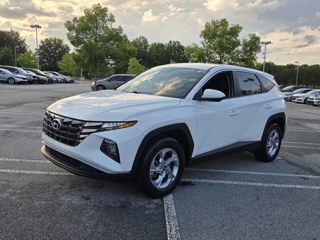 Used 2024 Hyundai Tucson SE AWD/4WD image 3