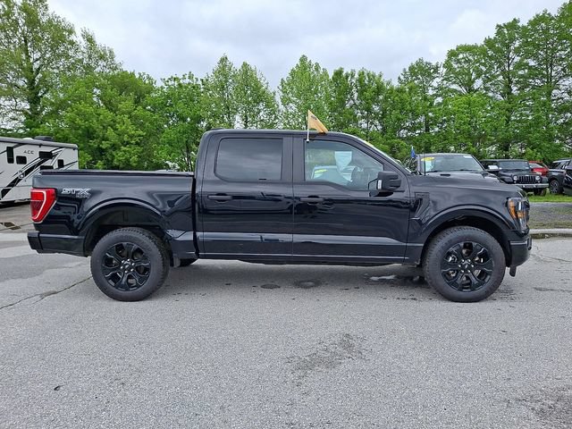 Certified 2023 Ford F150 XL w/ STX Black Appearance Package AWD/4WD image 17