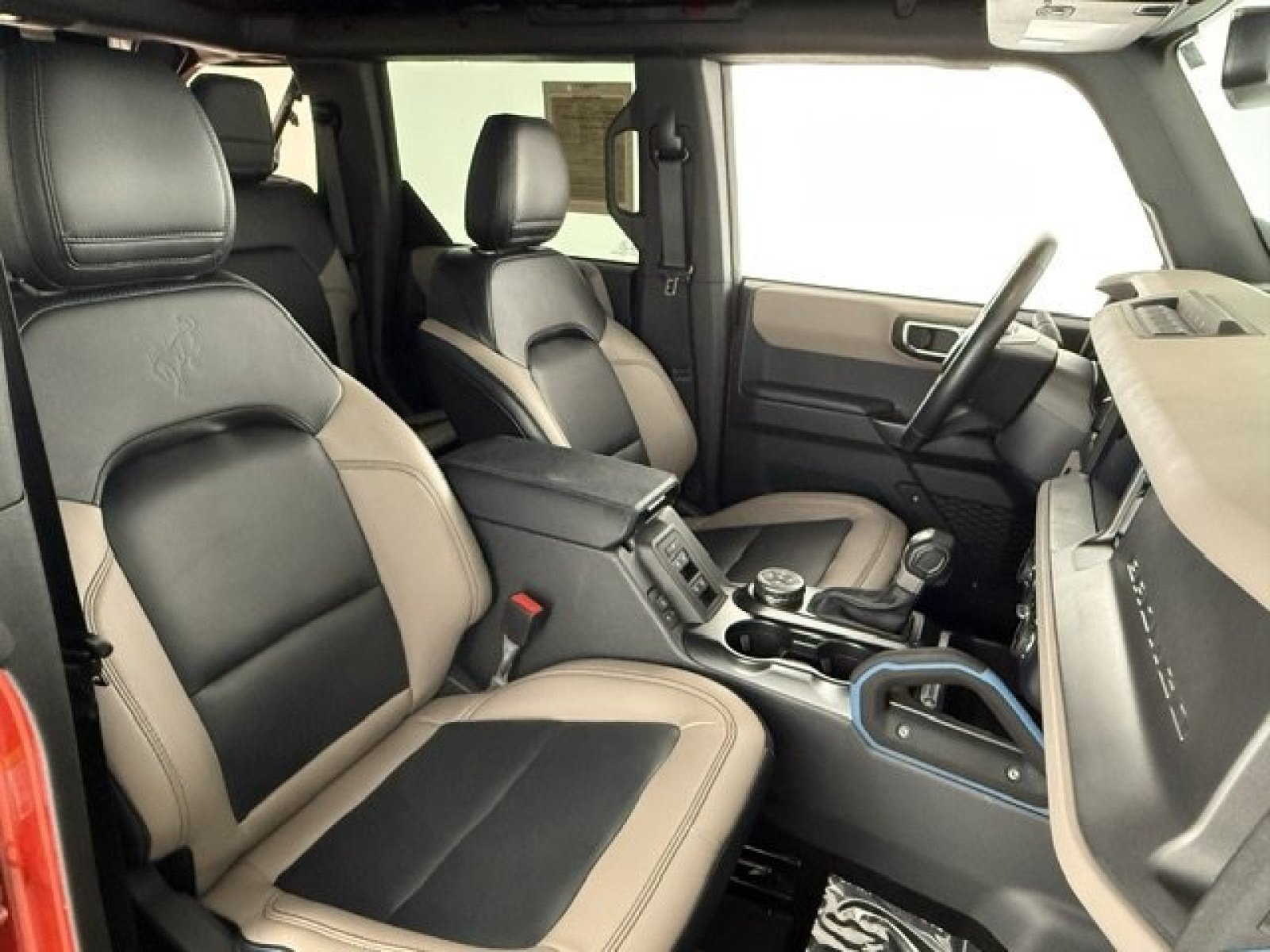 Certified 2024 Ford Bronco Wildtrak AWD/4WD image 18