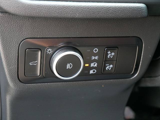 Certified 2025 Ford Escape ST-Line Select AWD/4WD image 19