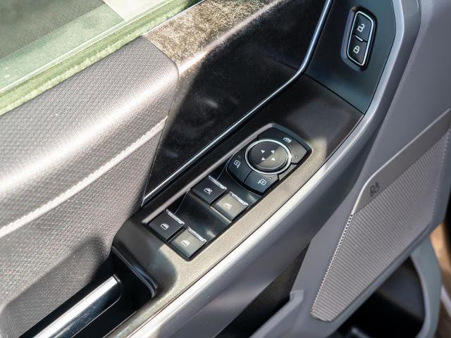 Certified 2022 Ford F150 XLT w/ Equipment Group 302A High image 18