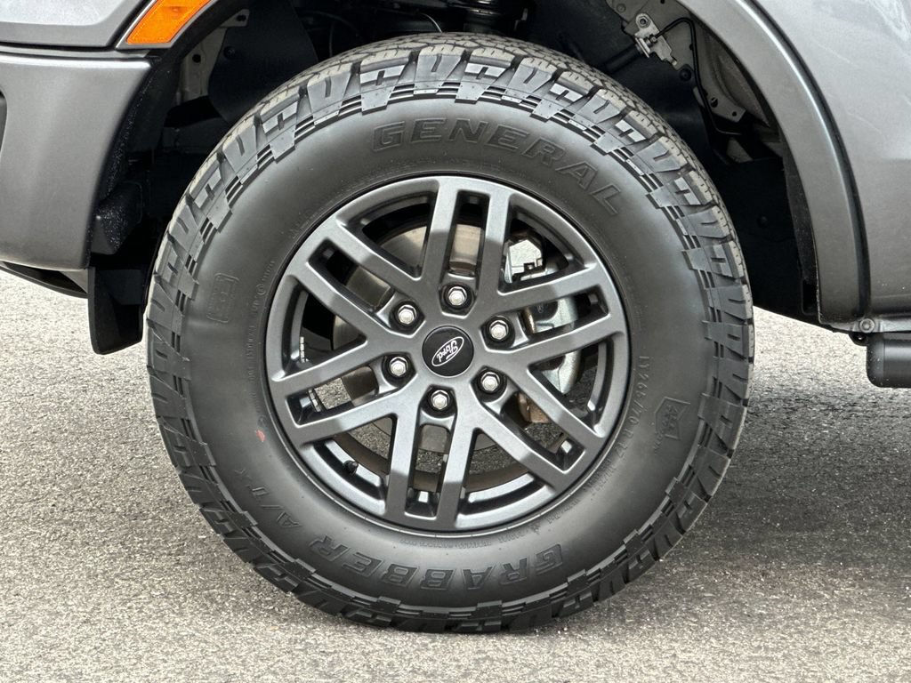 Certified 2021 Ford Ranger Lariat w/ Tremor Off-Road Package AWD/4WD image 24