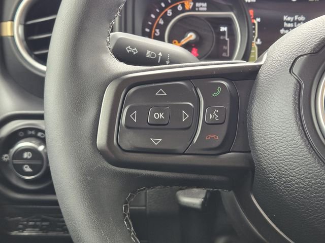 Used 2025 Jeep Gladiator Sport AWD/4WD image 26