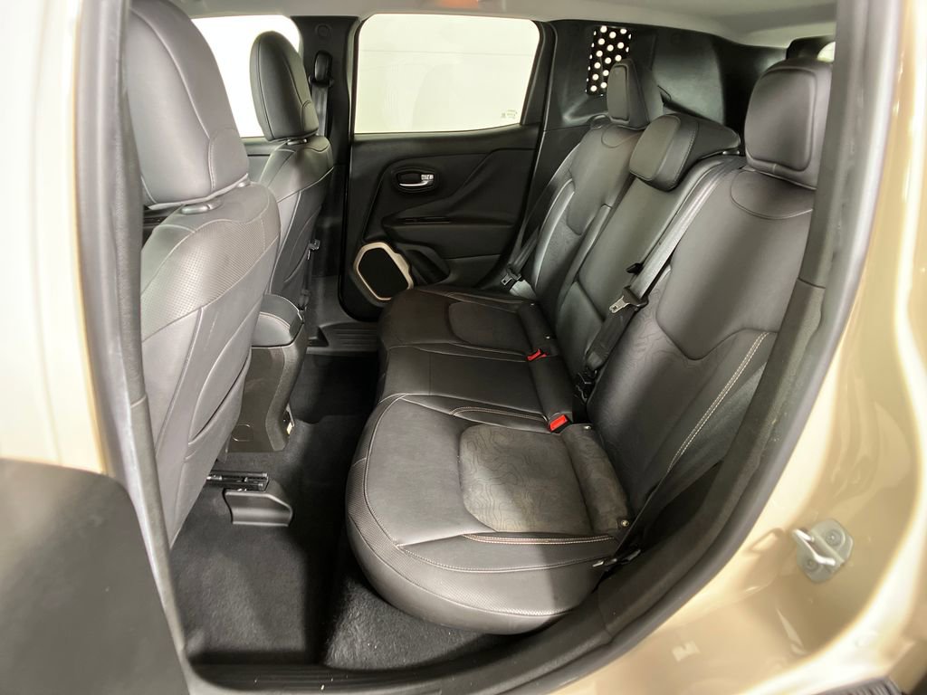 Used 2017 Jeep Renegade Trailhawk image 30