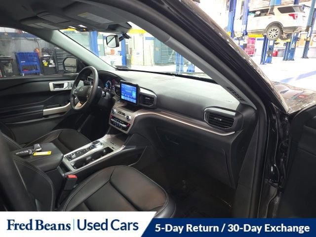 Certified 2024 Ford Explorer XLT w/ Equipment Group 202A image 12