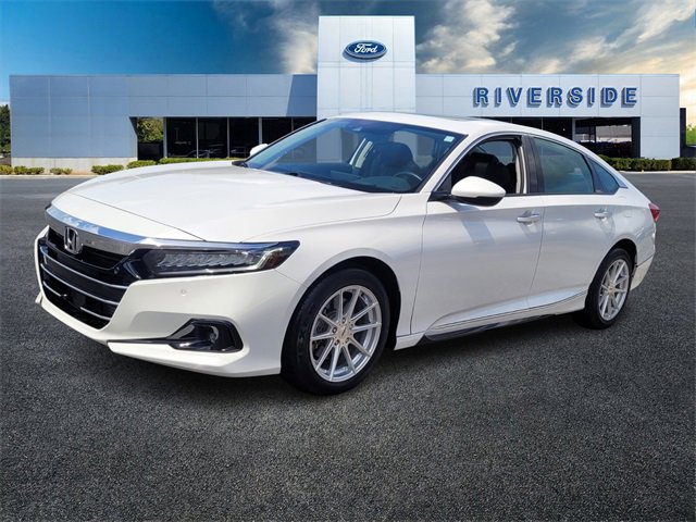 Used 2021 Honda Accord Touring image 3