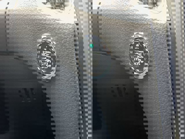 Certified 2024 Ford Edge SEL w/ Convenience Package image 25