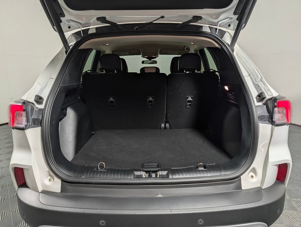 Certified 2020 Ford Escape SEL FWD image 7