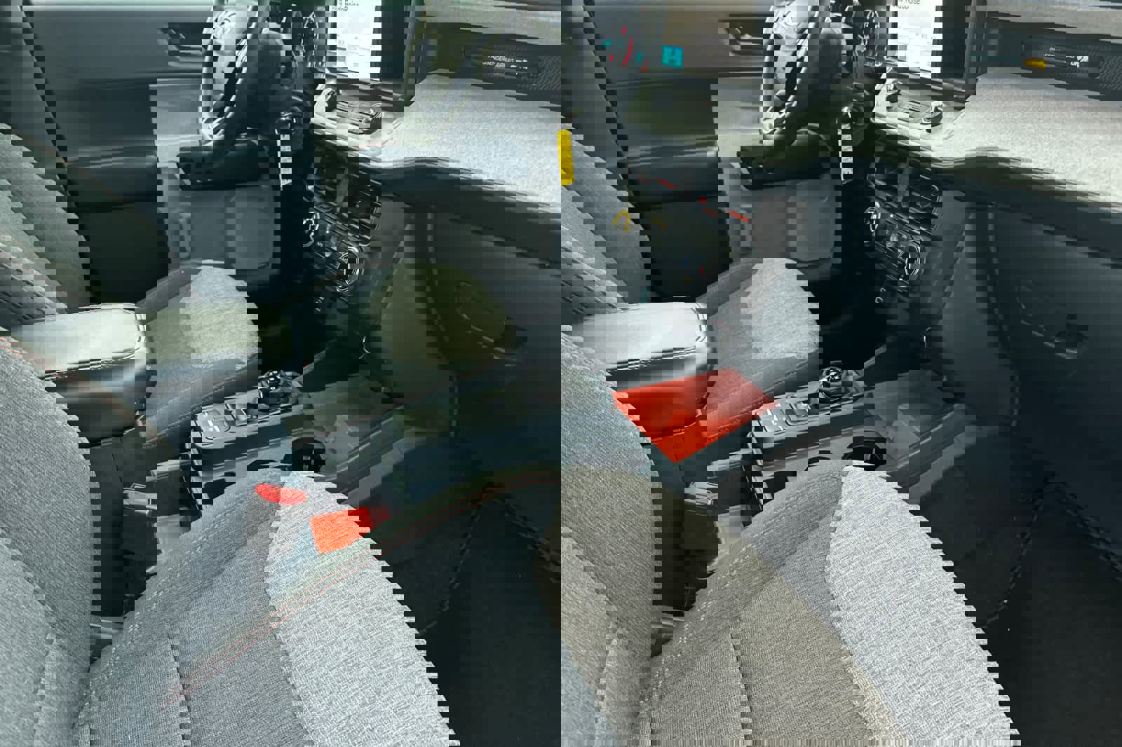 Certified 2022 Ford Maverick XLT w/ Equipment Group 300A Standard image 15